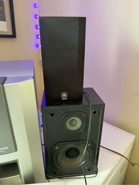Yamaha Black Desktop Speaker Pair with Wired Connection